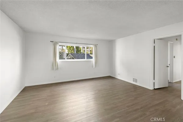 $3,350 | 291 Cypress Drive, Unit 3, Laguna Beach, CA 92651