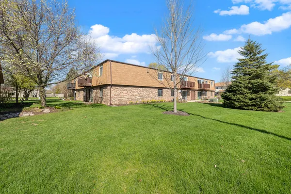 $157,999 | 1201 Marcia Avenue, Unit 202, West Bend, WI 53090