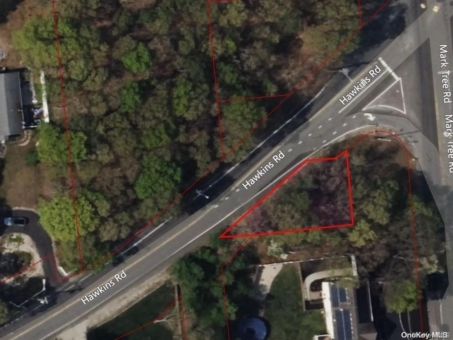 Forest Rd Court Ronkonkoma, NY 11779 - Photo 2 of 4 a view of a city from a balcony