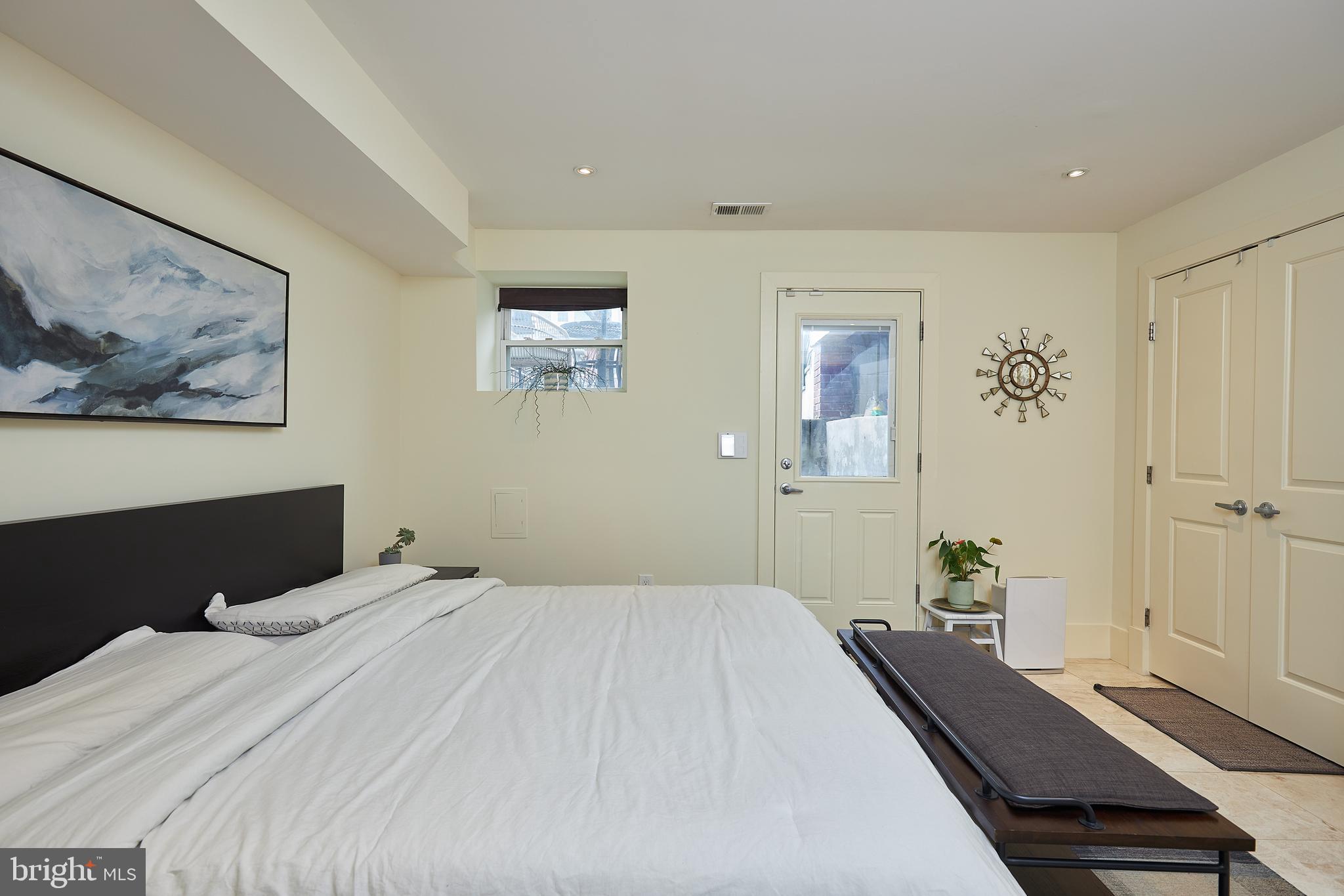 33 Bryant Street Northwest, Unit 1 Washington, DC 20001 - Photo 19 of 52