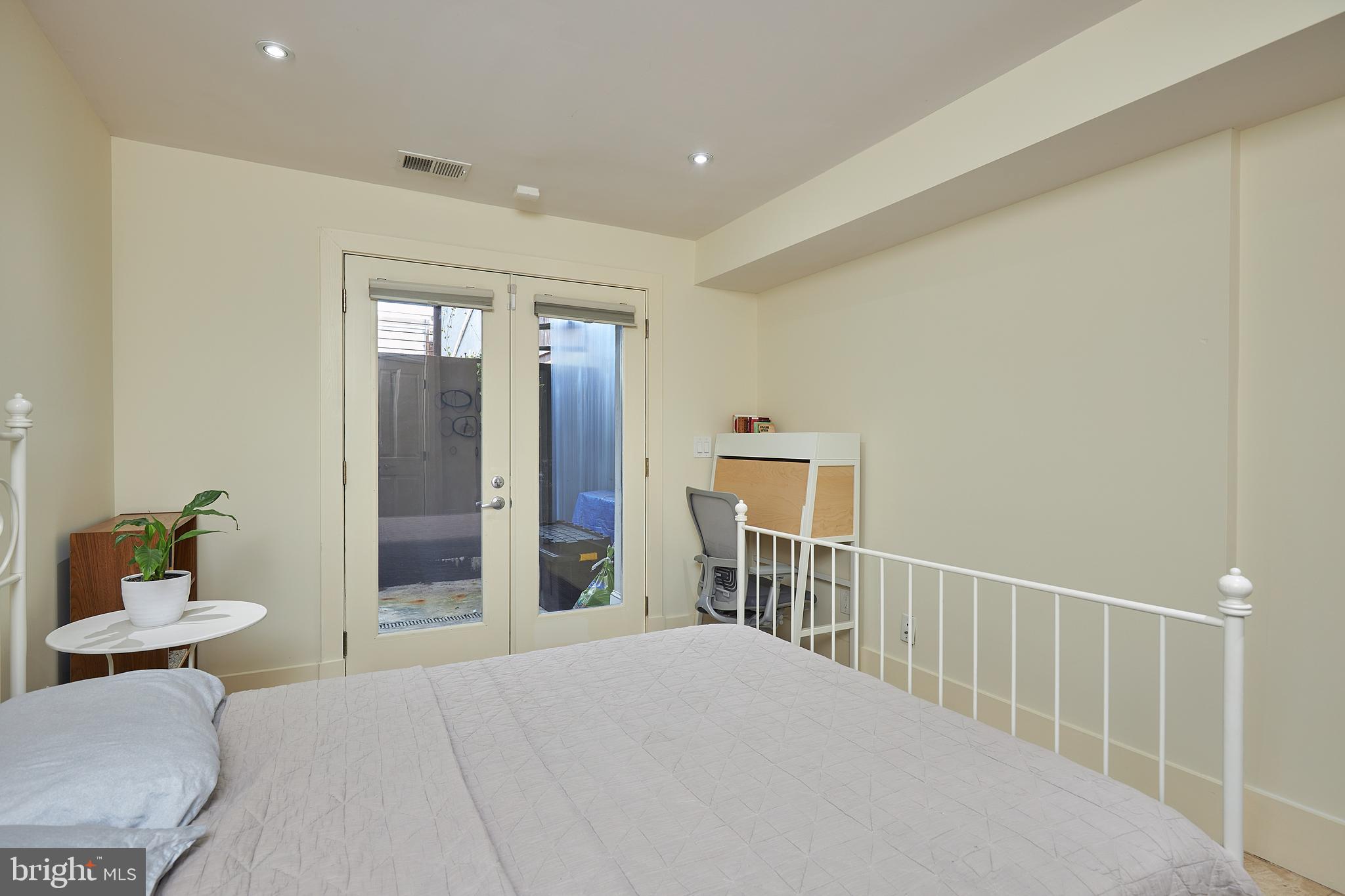 33 Bryant Street Northwest, Unit 1 Washington, DC 20001 - Photo 29 of 52