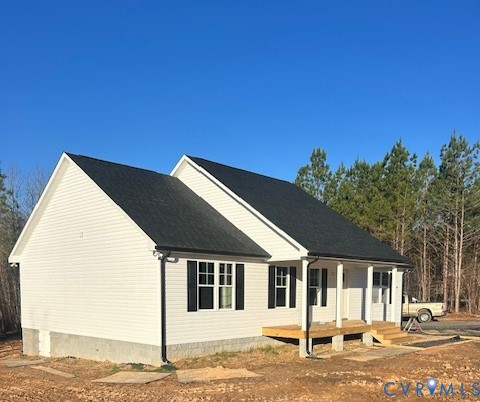 527 Salem Church Road Cumberland, VA 23040 - Photo 2 of 33 a front view of a house with a yard