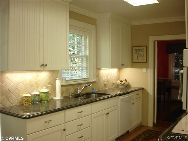 2006 Prince George Road Richmond, VA 23225 - Photo 5 of 12 Kitchen