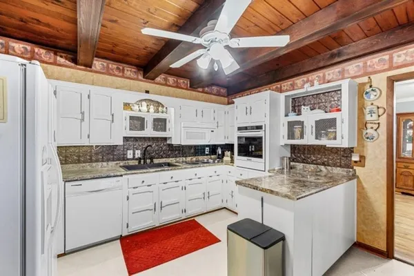 $299,900 | 580 Gamaliel Road, Red Boiling Springs, TN 37150