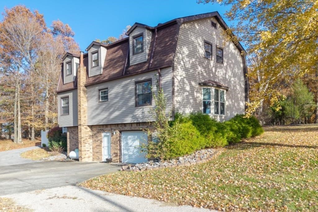 580 Gamaliel Road Red Boiling Springs, TN 37150 - Photo 3 of 47