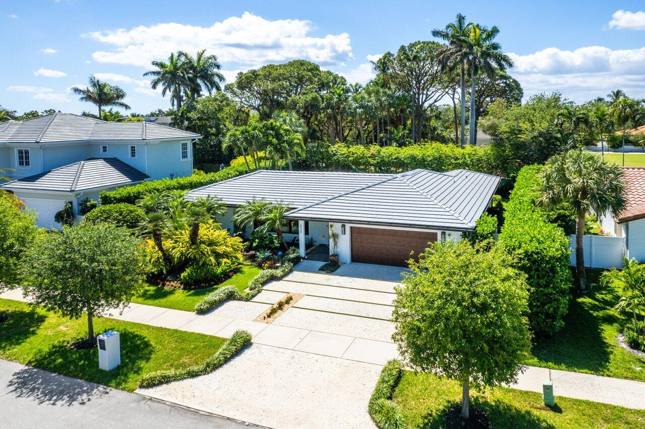 520 Silver Lane Boca Raton, FL 33432 - Photo 30 of 33 035-520SilverLane-BocaRaton-FL-33432-SMA