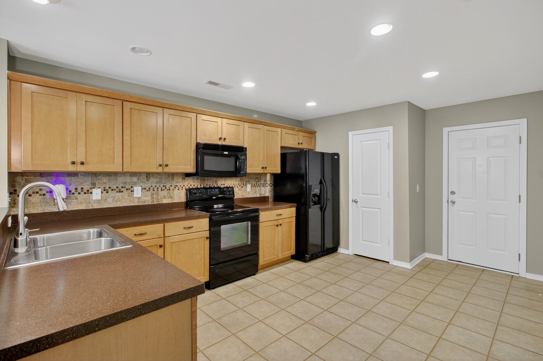 5150 Trump Street, Unit 103 North Charleston, SC 29420 - Photo 18 of 42 17___17_mls