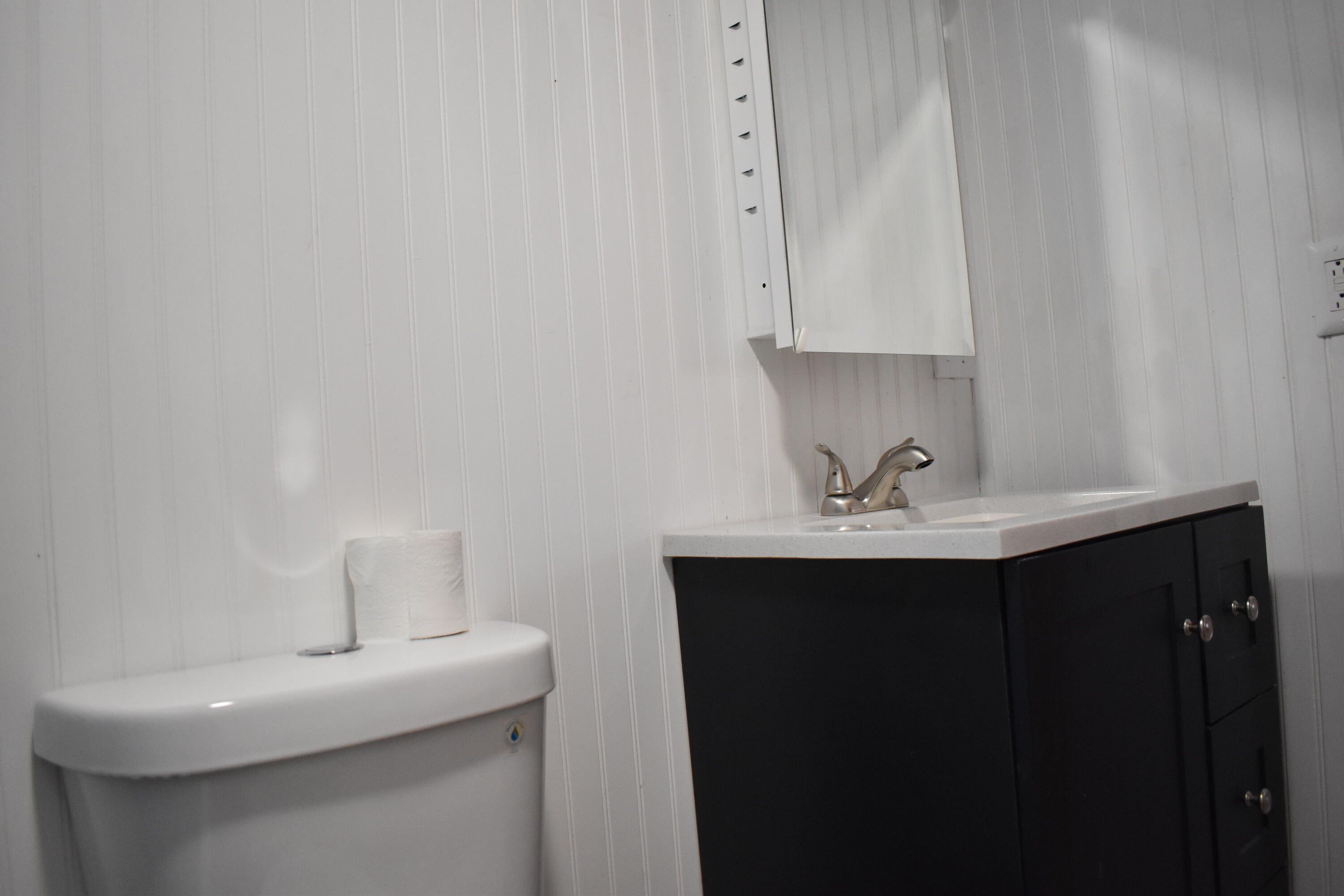 302 Enfield Road Lincoln, ME 04457 - Photo 14 of 20 DSC_0069