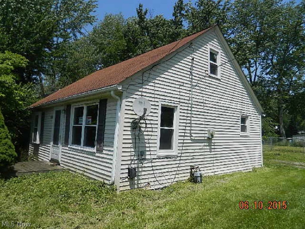 5765 Main Avenue North Ridgeville, OH 44039 - Photo 2 of 19