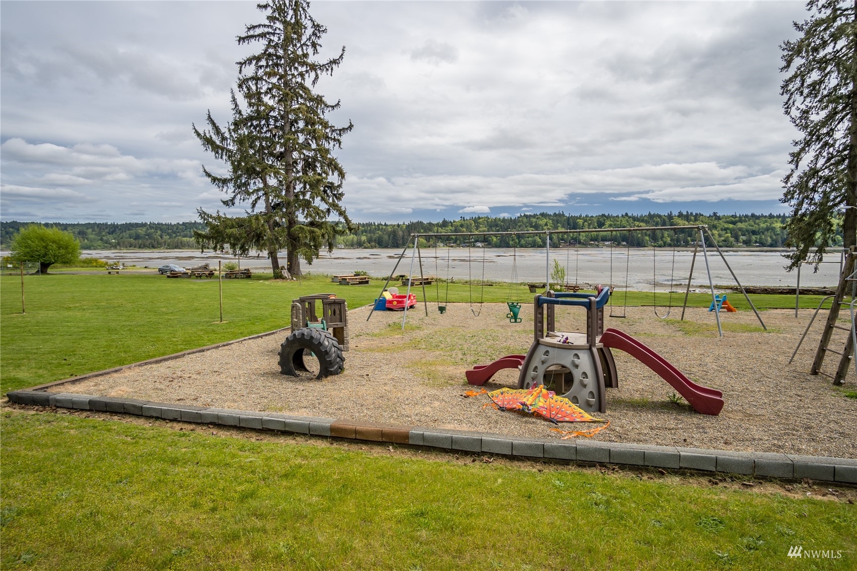 391 Northeast Gladwin Road Belfair, WA 98528 - Photo 26 of 30 Gallery Image 26