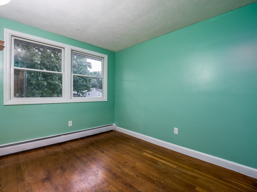 63 Charme Road Billerica, MA 01821 - Photo 11 of 30