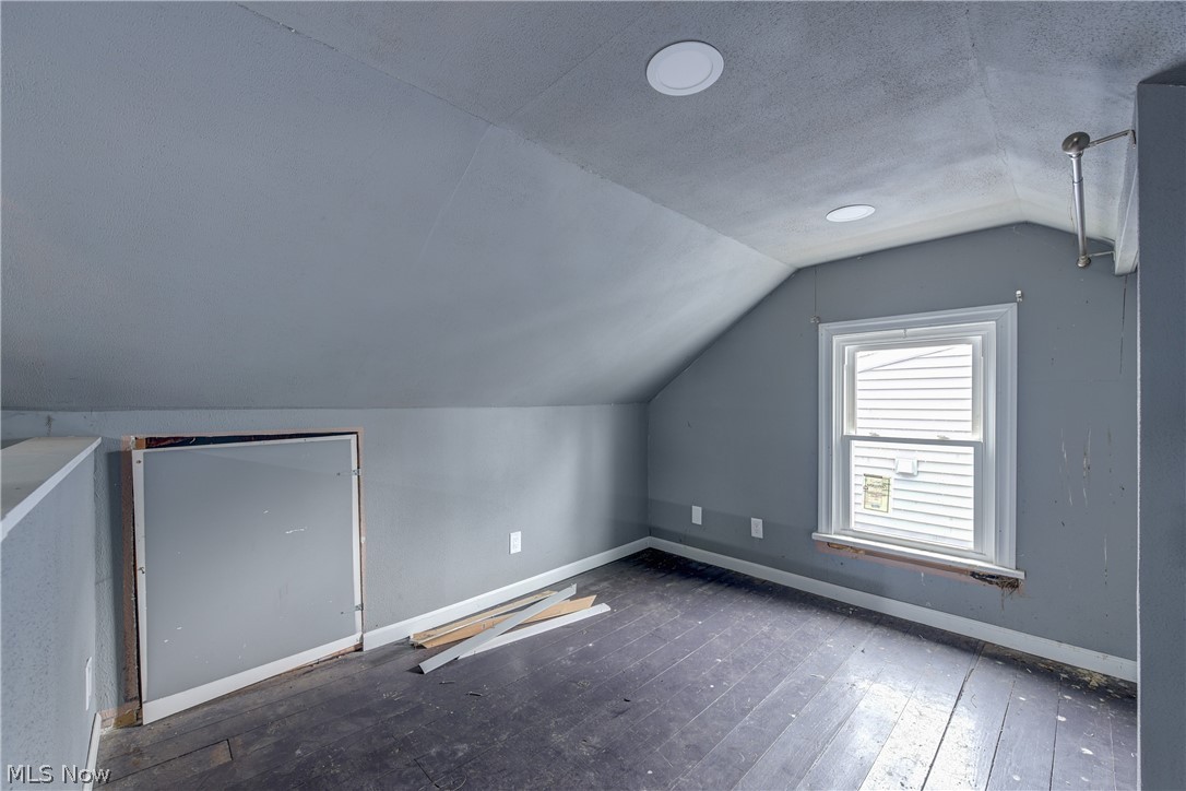 208 Sunset Road Avon Lake, OH 44012 - Photo 34 of 41 Gallery Image 34