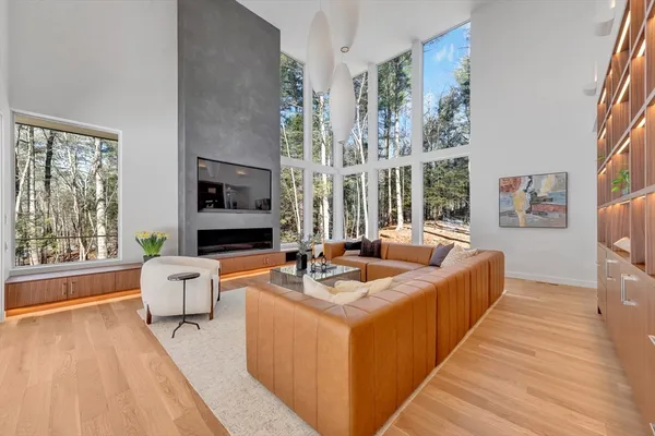 $4,200,000 | 363 College Road, Concord, MA 01742