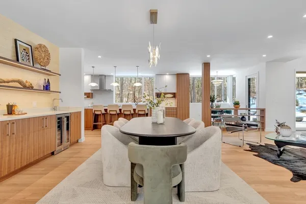 $4,200,000 | 363 College Road, Concord, MA 01742