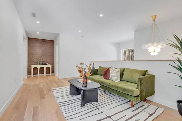 $4,200,000 | 363 College Road, Concord, MA 01742
