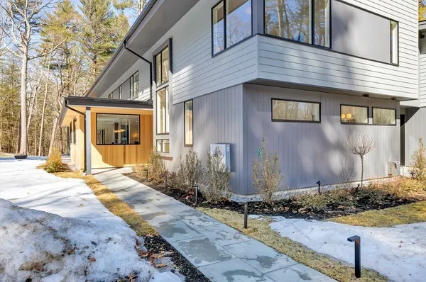 $4,200,000 | 363 College Road, Concord, MA 01742