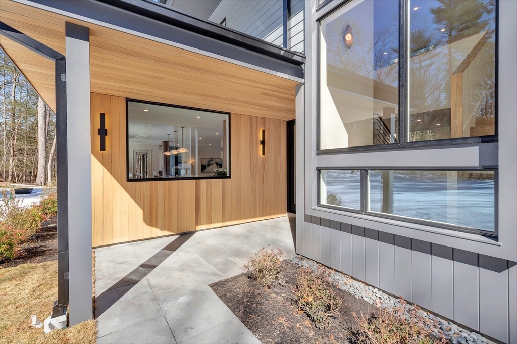 363 College Road Concord, MA 01742 - Photo 4 of 42