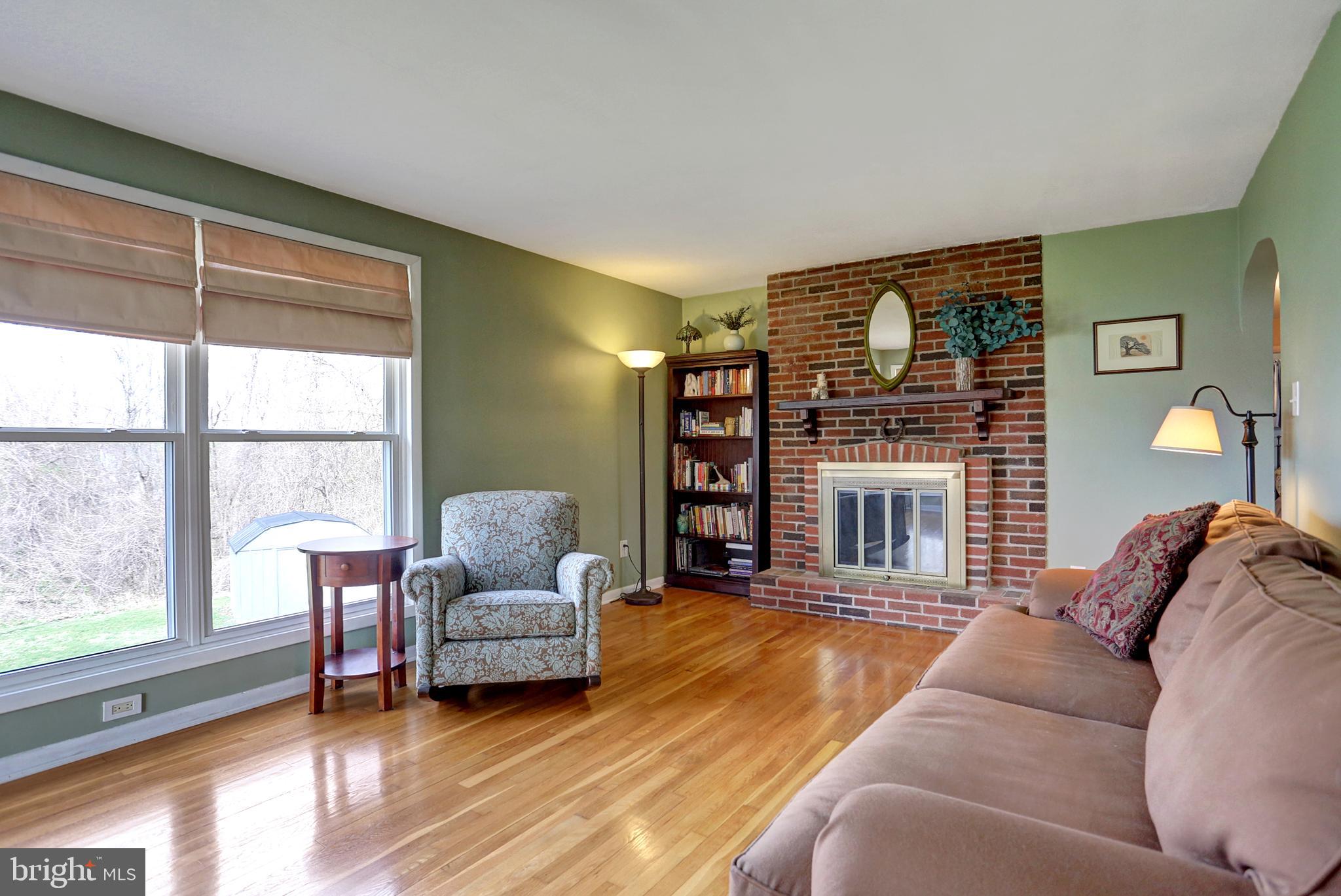 123 Diller Road New Cumberland, PA 17070 - Photo 3 of 35 Gallery Image 3