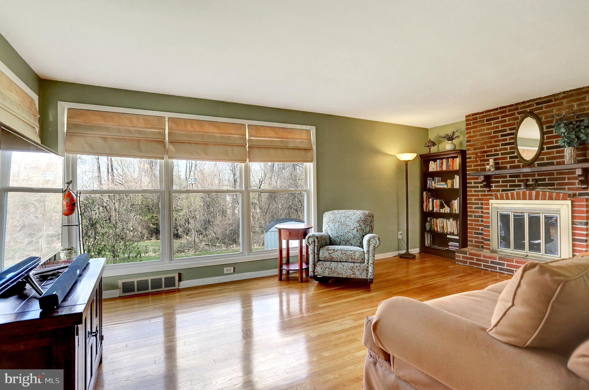 123 Diller Road New Cumberland, PA 17070 - Photo 5 of 35 Gallery Image 5
