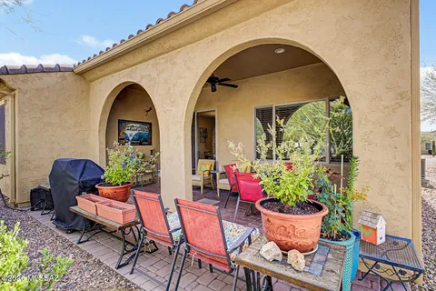 $330,000 | 1762 Burning Hill Drive, Green Valley, AZ 85614