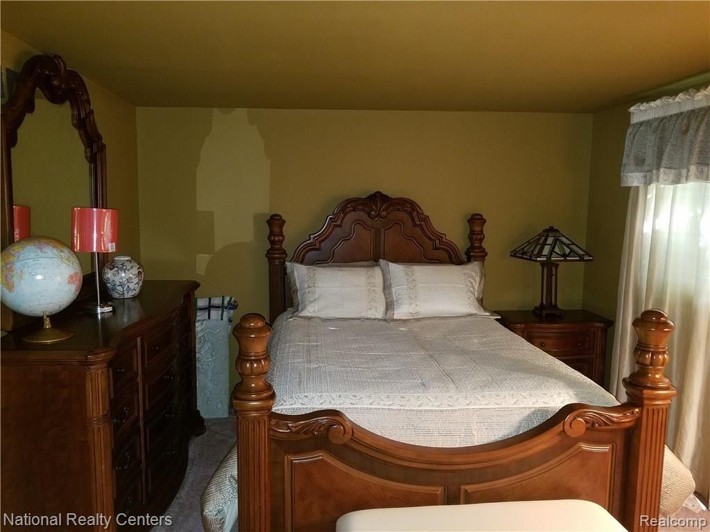 27045 Harvard Road Southfield, MI 48076 - Photo 30 of 66