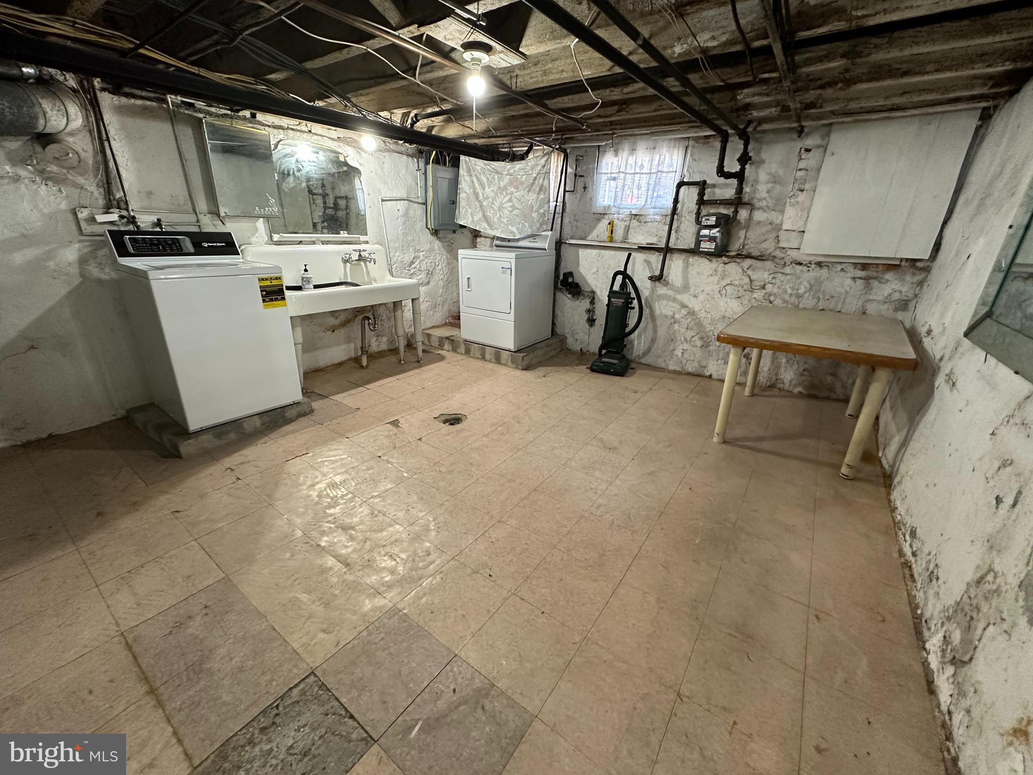 1505 Morris Street Philadelphia, PA 19145 - Photo 23 of 27 basement