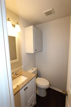 $1,550 | 737 Holiday Drive, Sherman, TX 75090