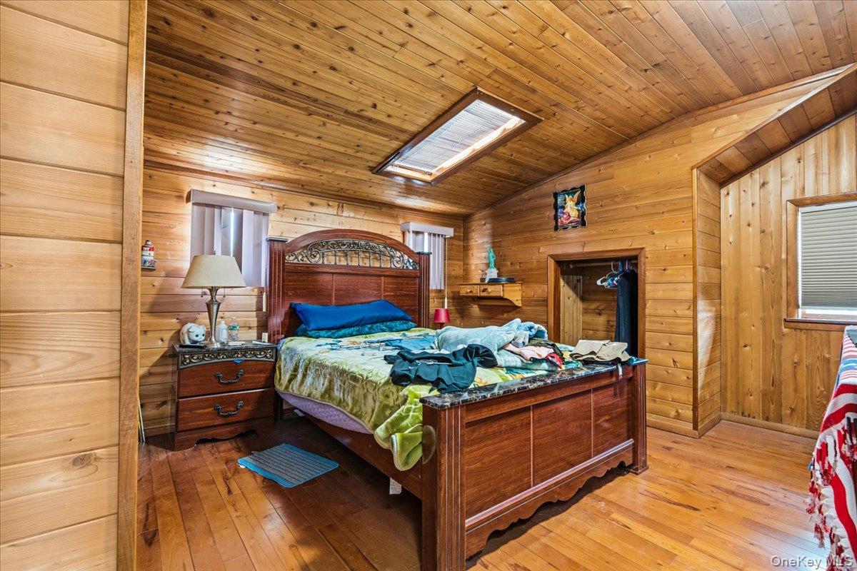 102-16 164th Road Queens, NY 11414 - Photo 25 of 29 top unit attic bedroom #2