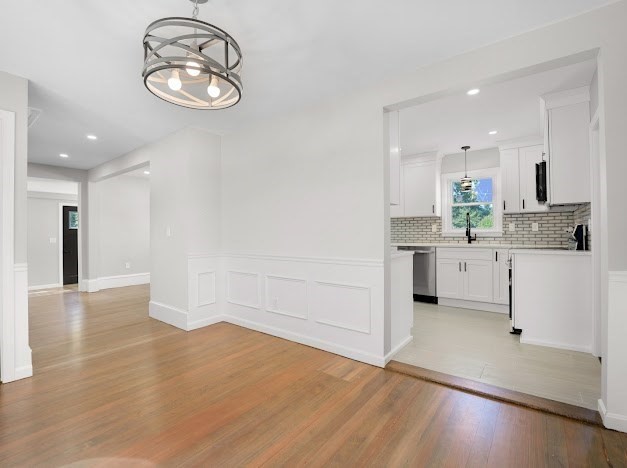 449 Reed Road Dartmouth, MA 02747 - Photo 13 of 21 Gallery Image 13