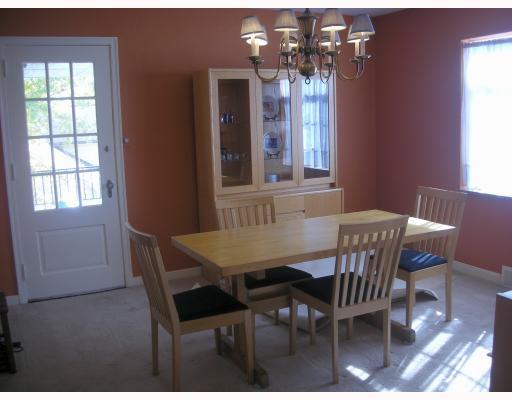 1349 Parkway Road Pittsburgh, PA 15237 - Photo 3 of 12 Dining Room. Dining room with direct access to the covered side porch.