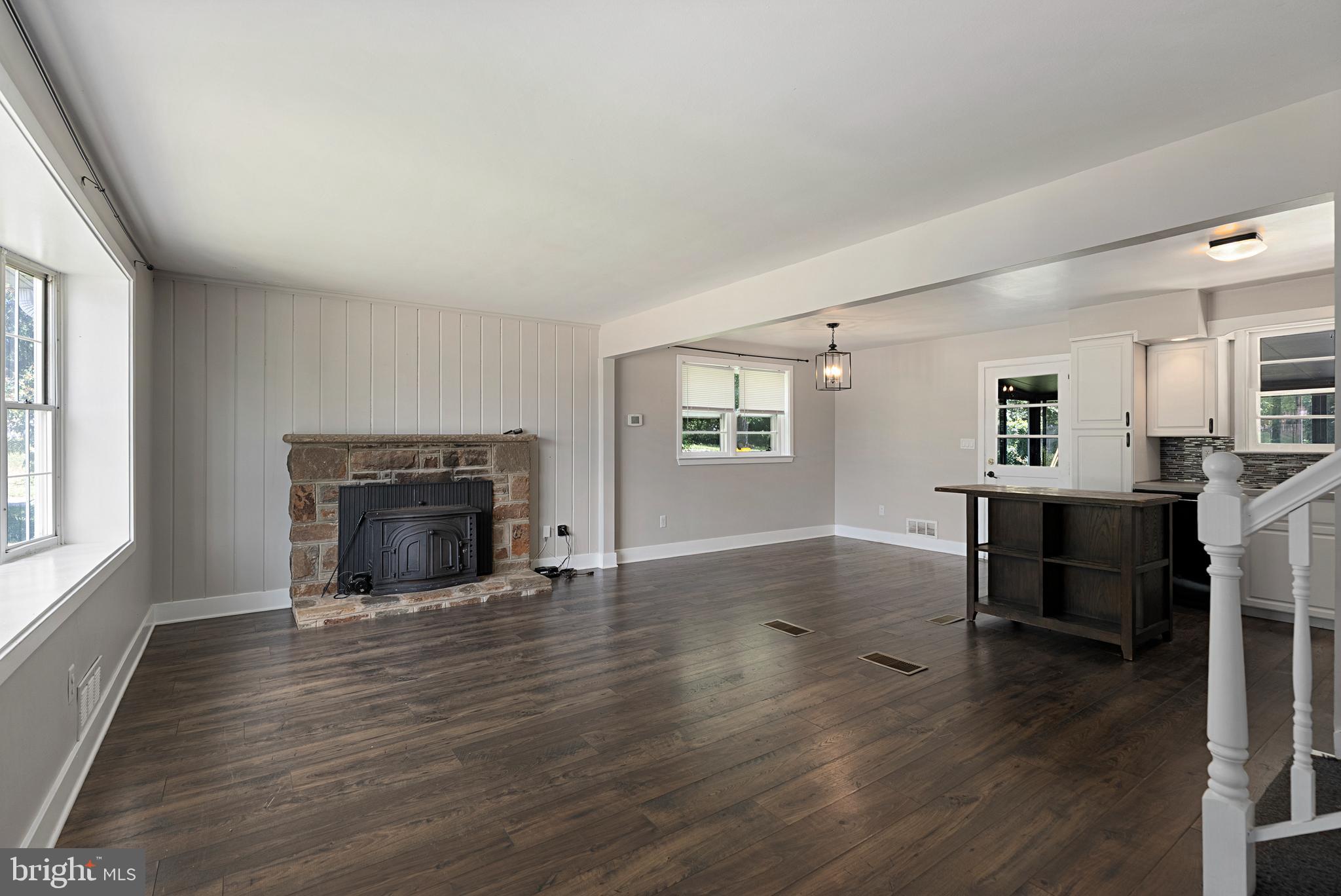 209 Garden Road Baltimore, MD 21286 - Photo 14 of 42 Gallery Image 14