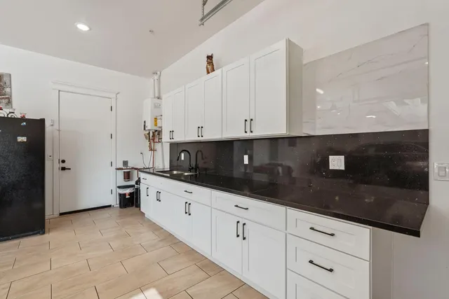 $2,049,000 | 2386 Interlaken Drive, Lodi, CA 95242