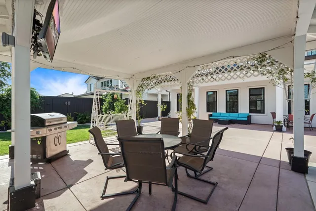 $2,049,000 | 2386 Interlaken Drive, Lodi, CA 95242