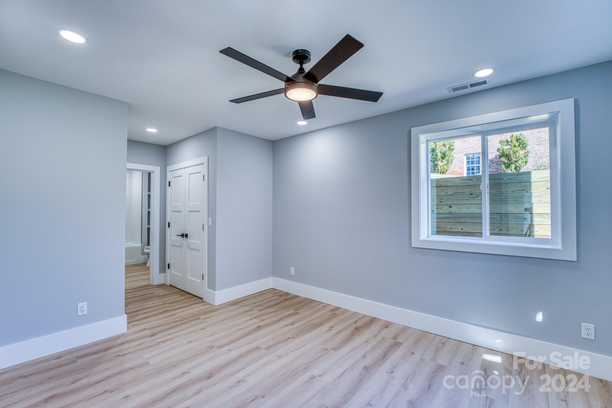 35 North Pershing Road Asheville, NC 28805 - Photo 12 of 24 Gallery Image 12