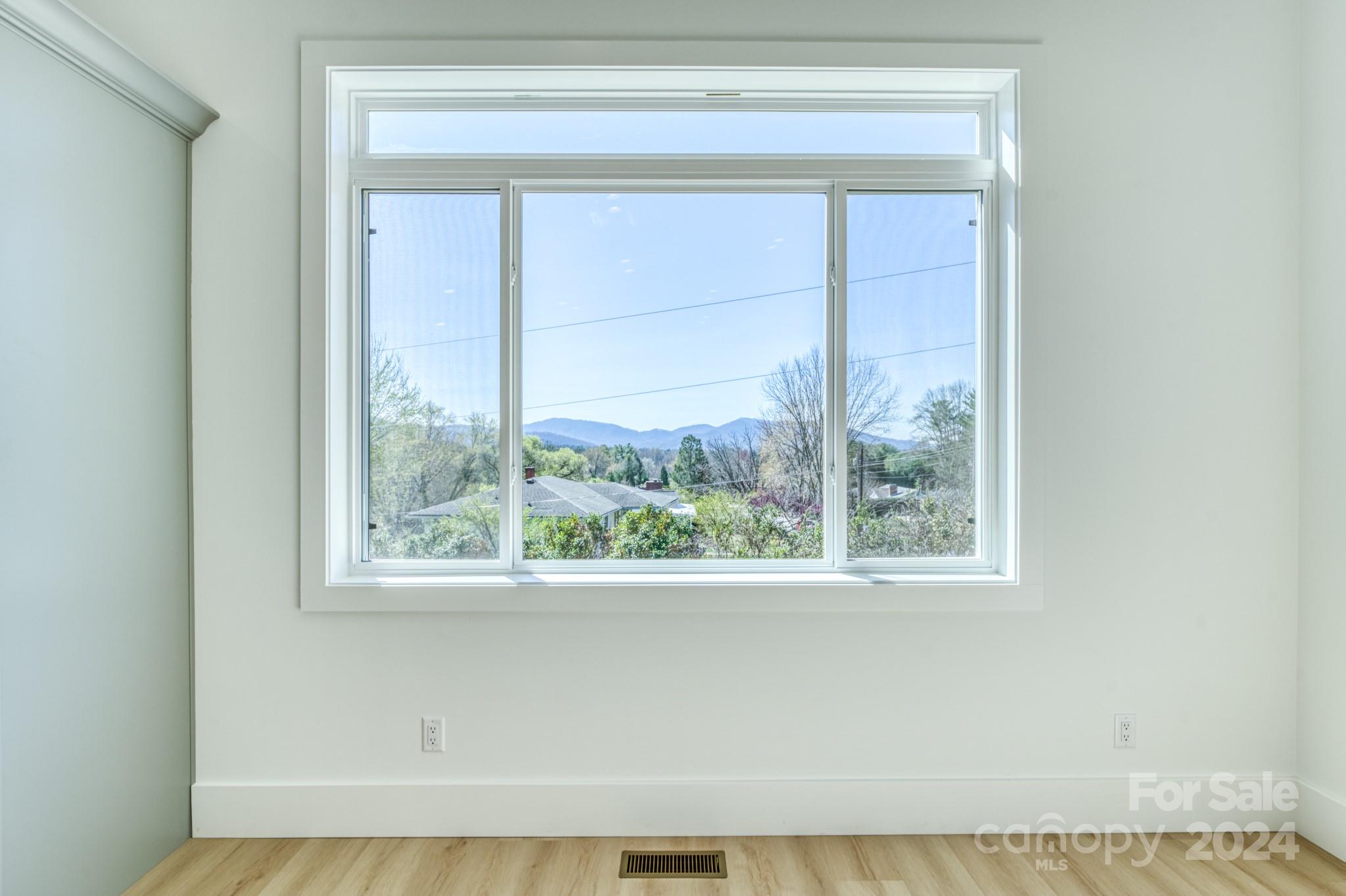 35 North Pershing Road Asheville, NC 28805 - Photo 15 of 24 Gallery Image 15