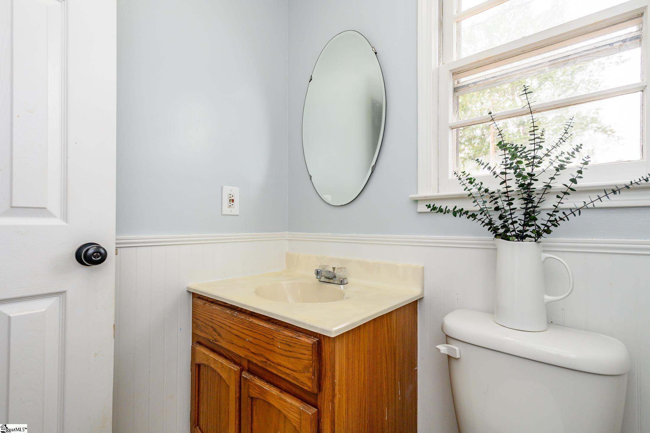 710 Davenport Road Simpsonville, SC 29680 - Photo 14 of 18 Gallery Image 14
