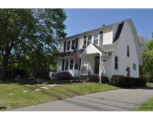 126 Maple Street Middleton, MA 01949 - Photo 2 of 24 Gallery Image 2