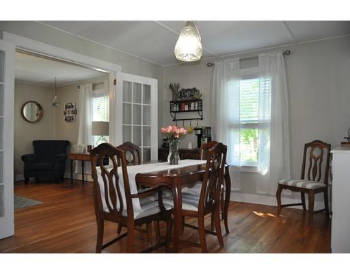 126 Maple Street Middleton, MA 01949 - Photo 7 of 24 Gallery Image 7