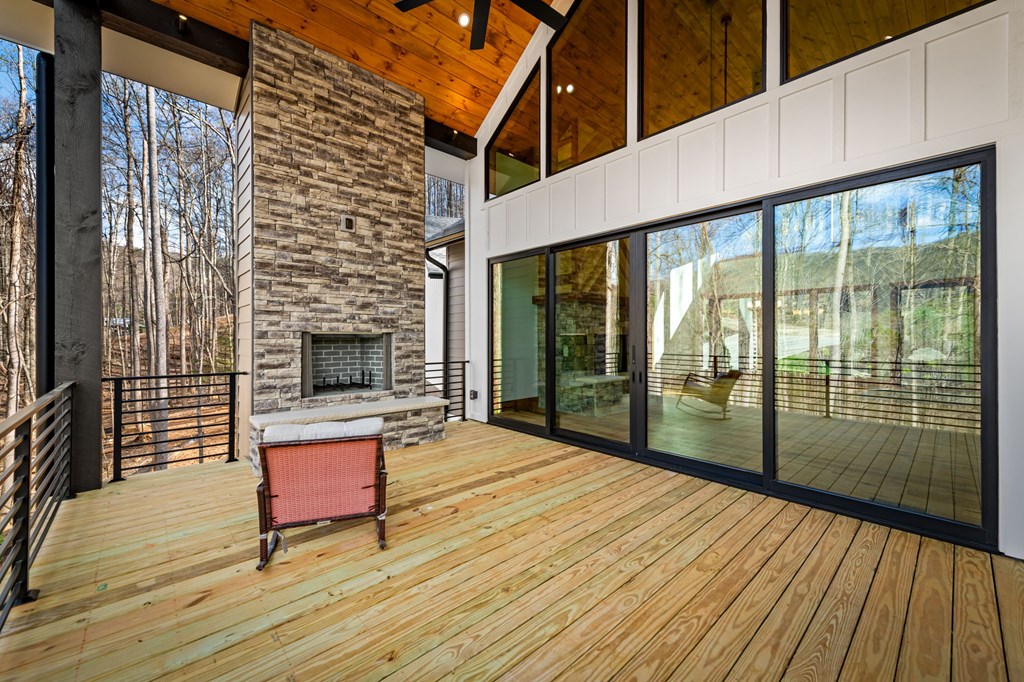 172 Grand Oaks Trail Morganton, GA 30560 - Photo 5 of 56