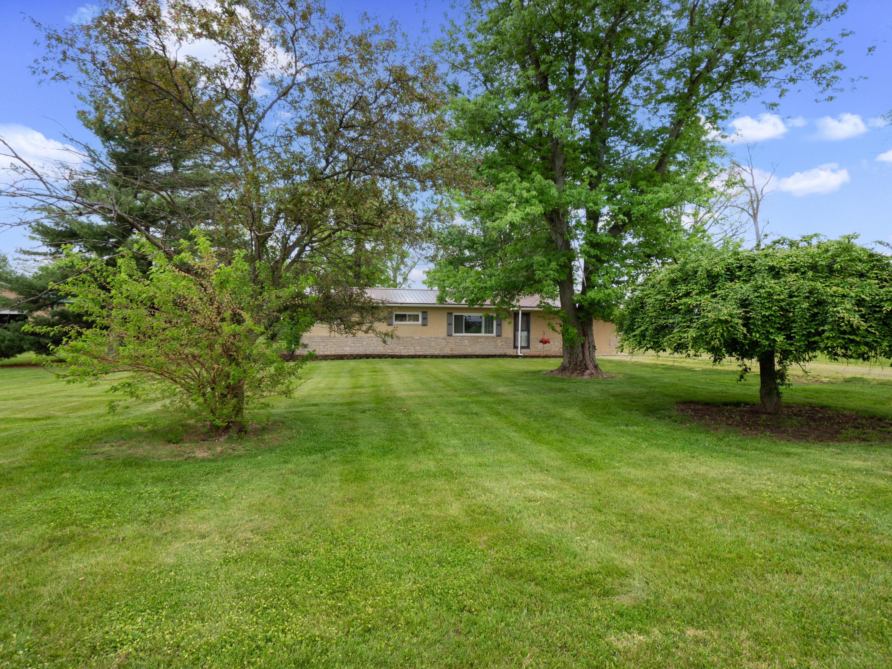 5199 Jones Marsh Road London, OH 43140 - Photo 2 of 37 A_05199_Jones_Marsh_002-Edit