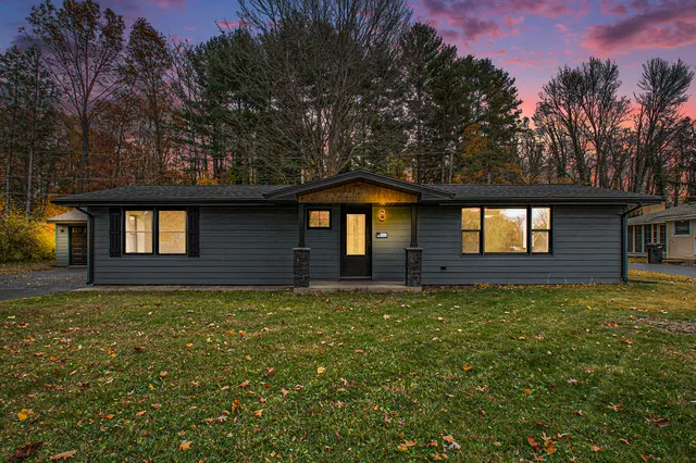 $249,000 | 6165 North Shore Drive, Coloma, MI 49038