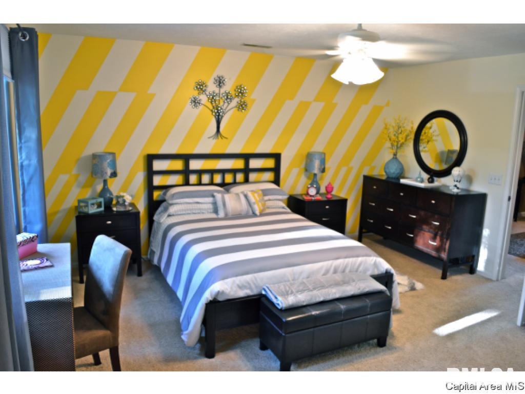 21 Forest Ridge Springfield, IL 62712 - Photo 23 of 36 Gallery Image 23