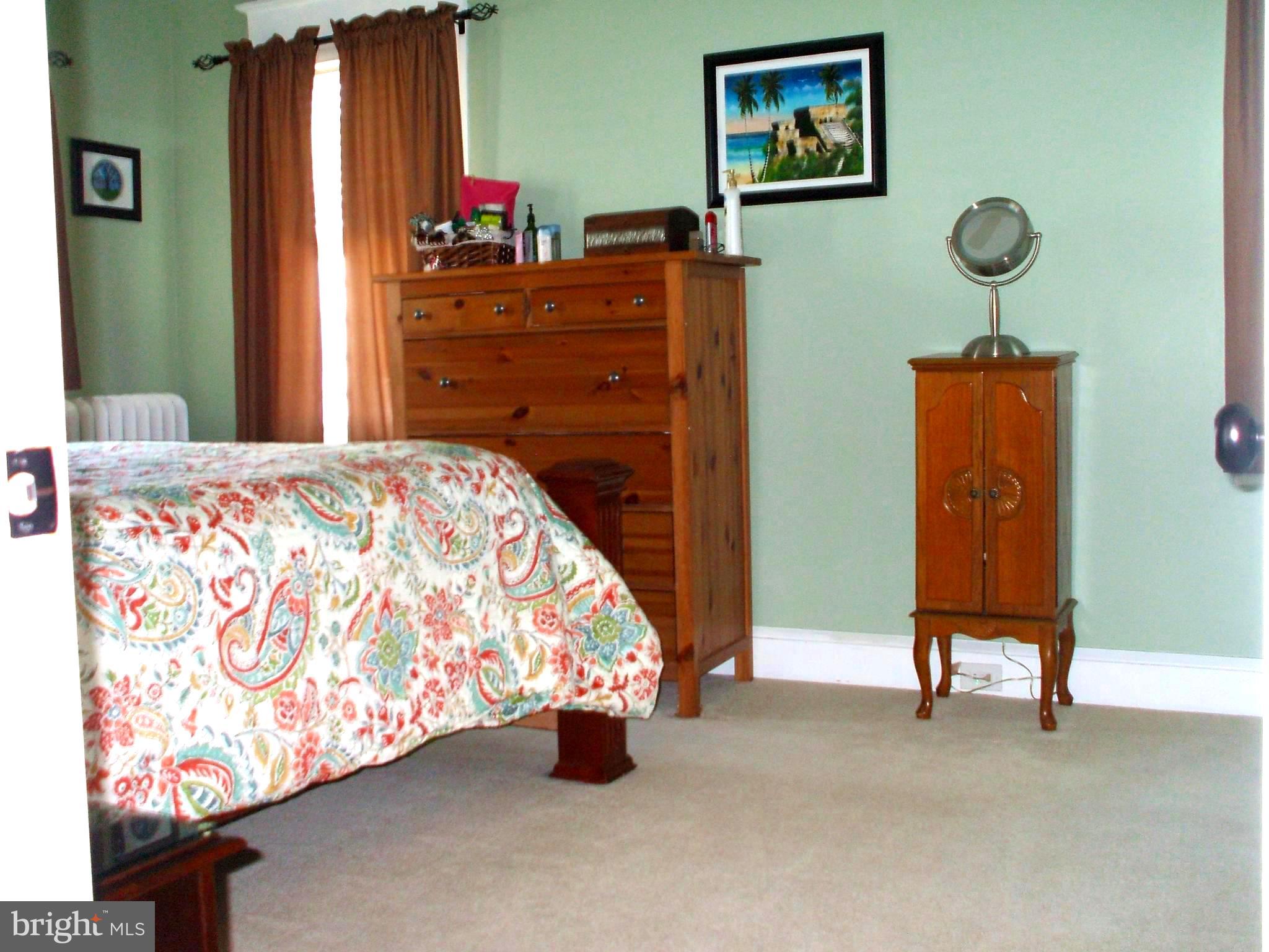 120 Summit Road Media, PA 19063 - Photo 13 of 27 Main Bedroom