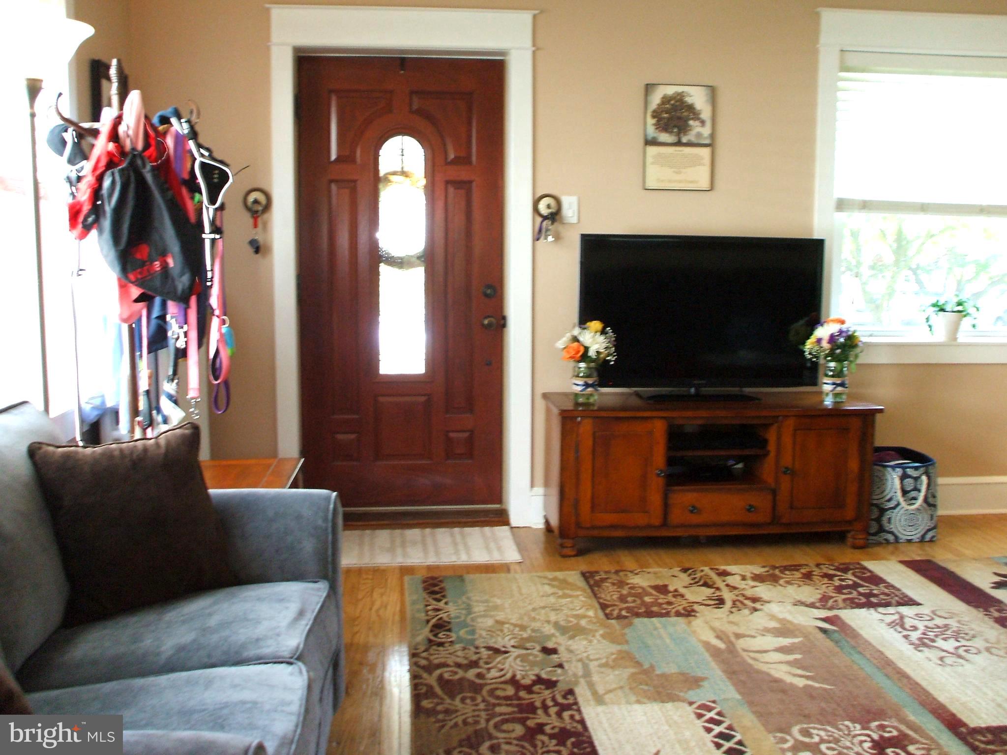 120 Summit Road Media, PA 19063 - Photo 6 of 27 Spacious Living Room With Hard wood Floors
