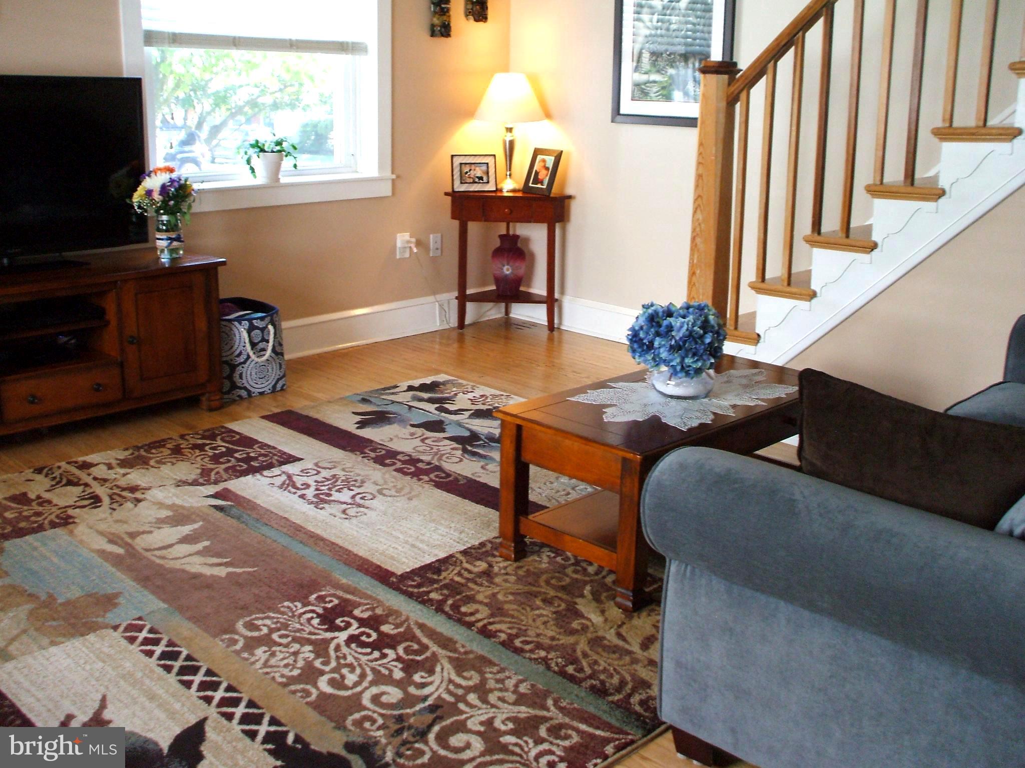 120 Summit Road Media, PA 19063 - Photo 7 of 27 Living Room