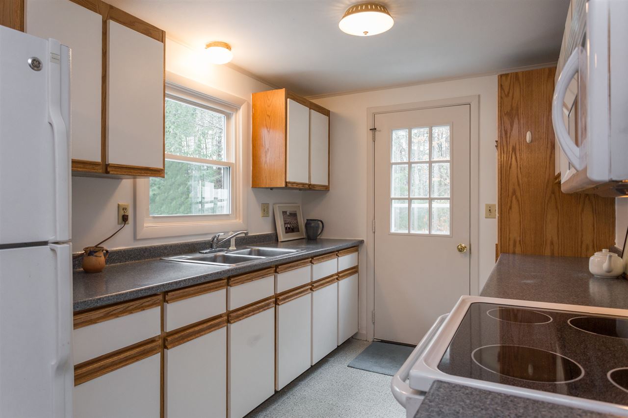 182 Long Pond Road Danville, NH 03819 - Photo 14 of 36 Gallery Image 14