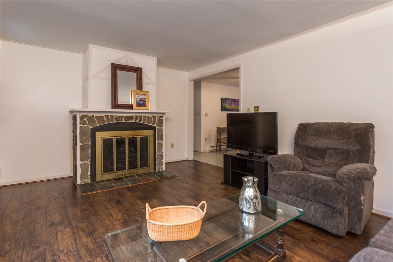 182 Long Pond Road Danville, NH 03819 - Photo 4 of 36 Gallery Image 4