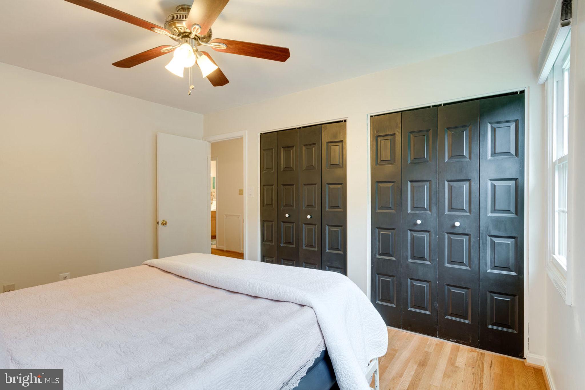 7917 Springfield Village Drive Springfield, VA 22152 - Photo 22 of 47 GREAT STORAGE