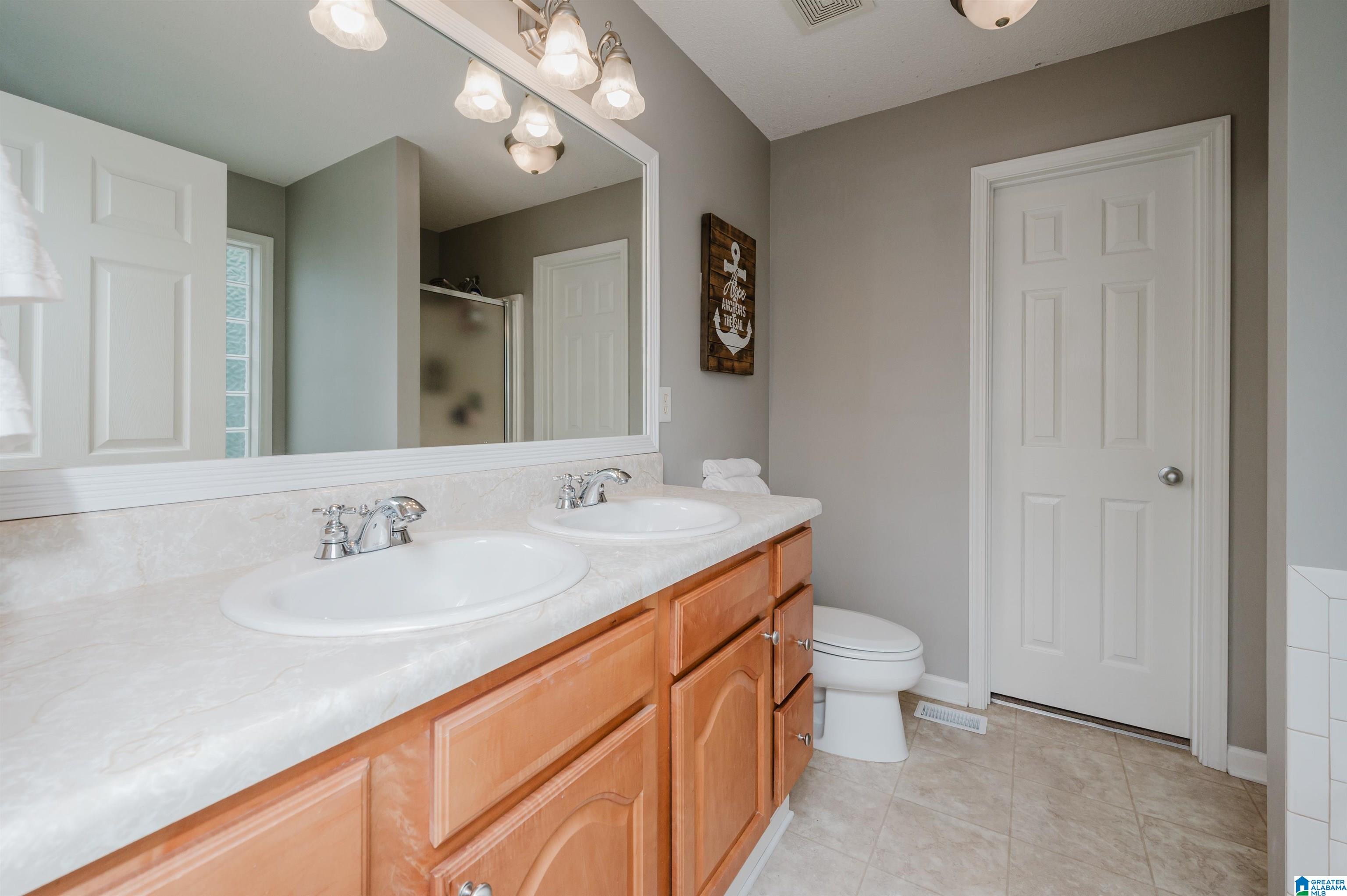 1015 Hickory Circle Moody, AL 35004 - Photo 13 of 29