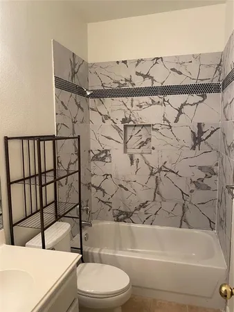 $2,700 | 18731 Gibbons Drive, Dallas, TX 75287